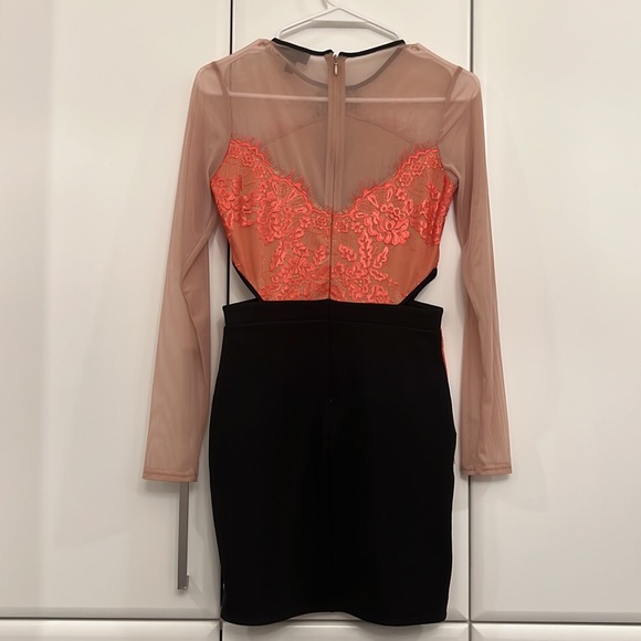 ✨TOPSHOP✨ Lace Dress - Picture 4 of 6